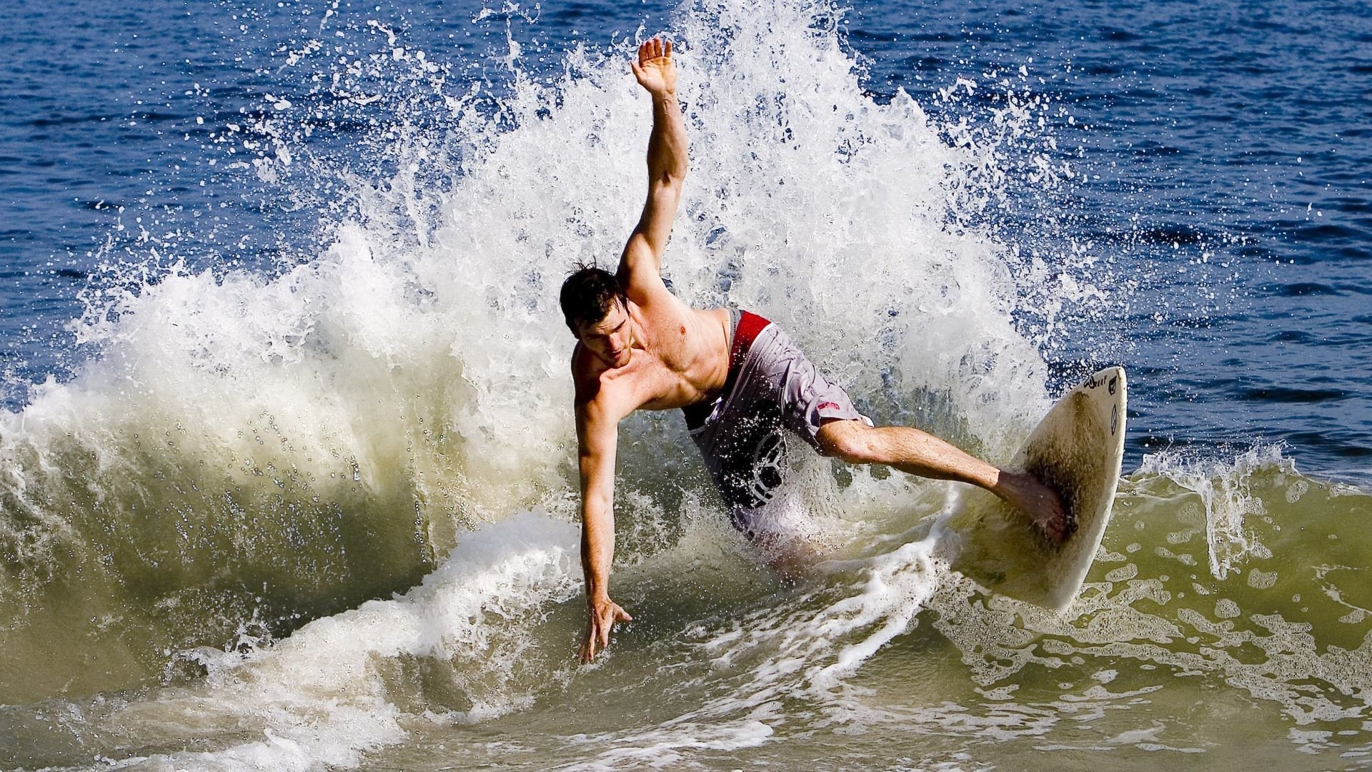 【“快速攻守”成标配】赛场的节奏感全面提升，朏朏技能搭配